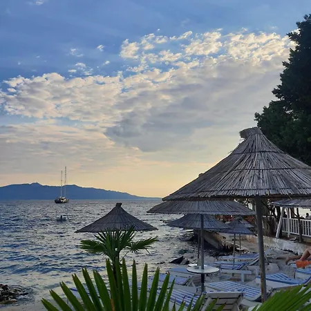 Sea View شقة Polisi i Vogel